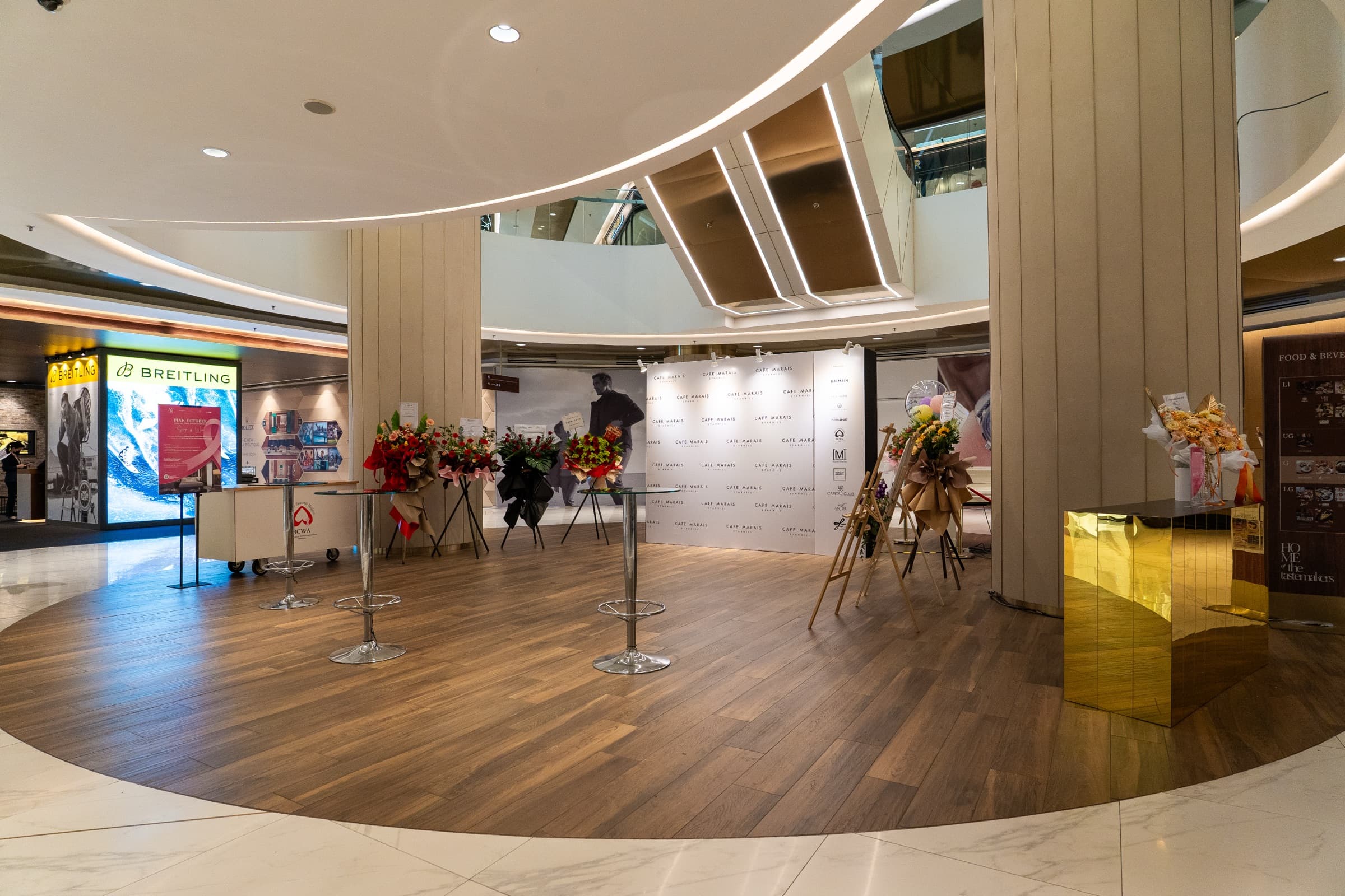 The Starhill atrium beside the Breitling boutique